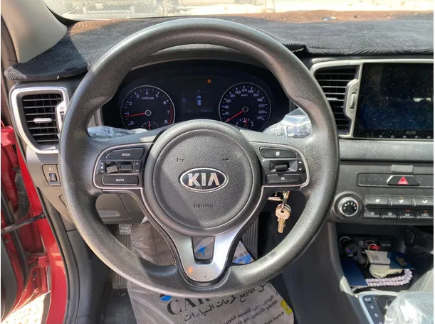 Car image 15