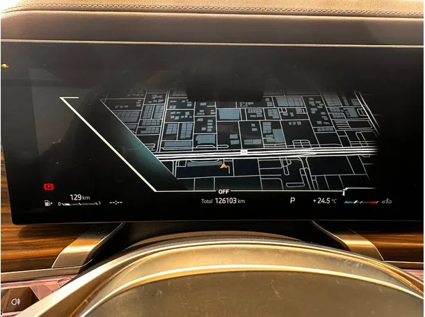 Car image 23
