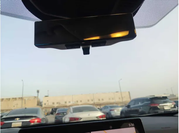 Car image 23