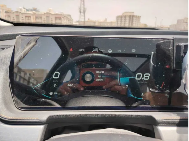 Car image 29