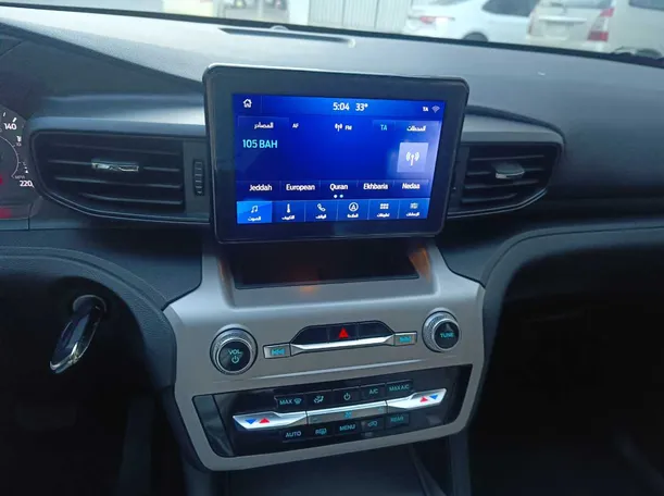 Car image 20