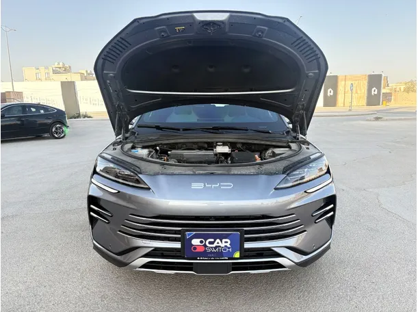 Car image 28