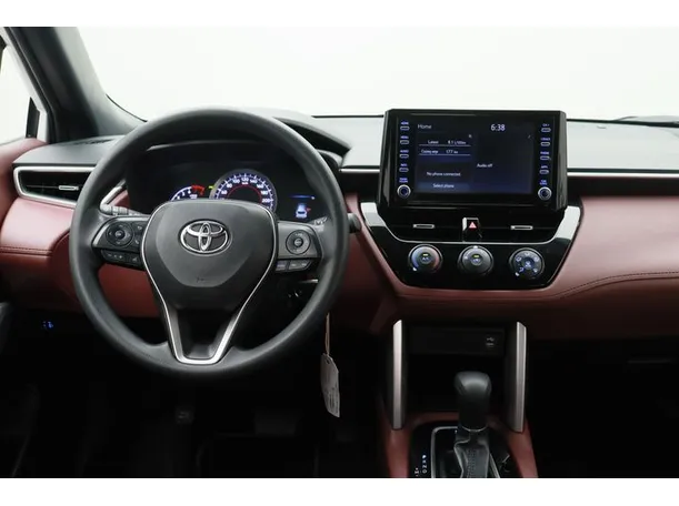 Car image 15