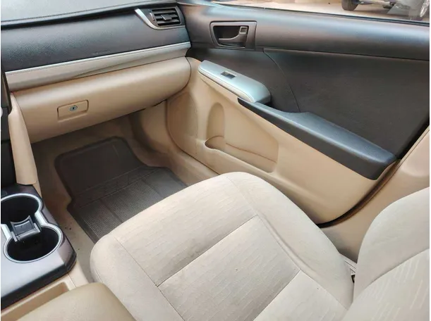 Car image 36