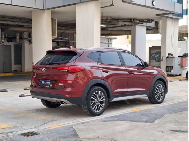 Car image 5