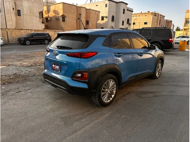 Car image 5