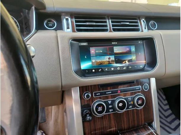 Car image 18