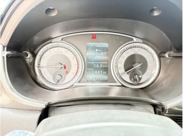 Car image 20