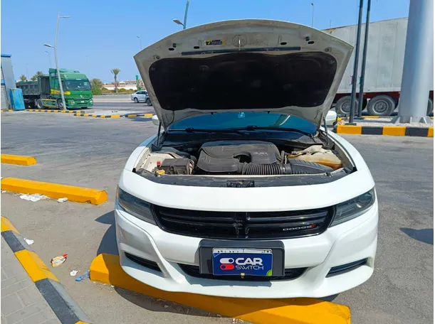 Car image 33