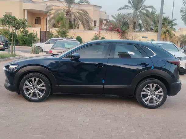 Car image 8