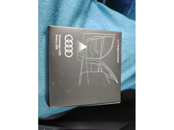 Car image 40