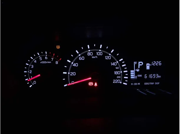 Car image 17