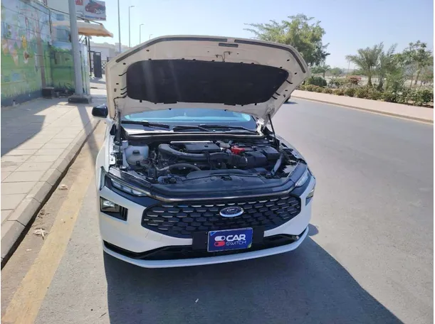 Car image 47