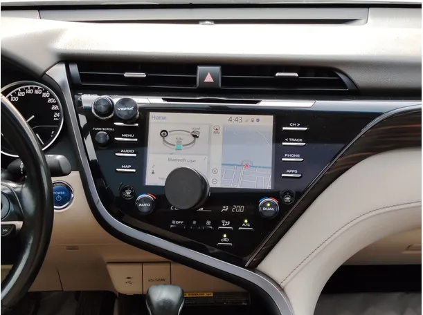 Car image 23