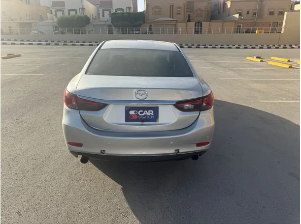 Car image 6