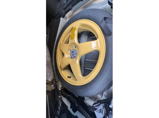 Car image 22