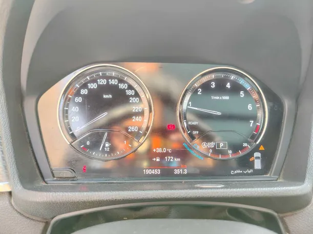 Car image 28