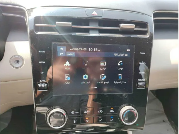Car image 27