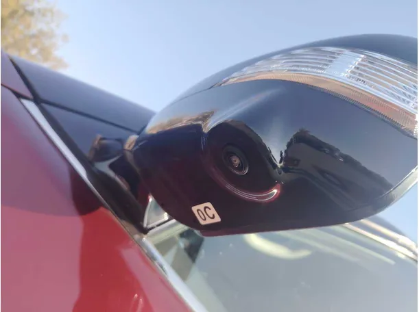 Car image 29