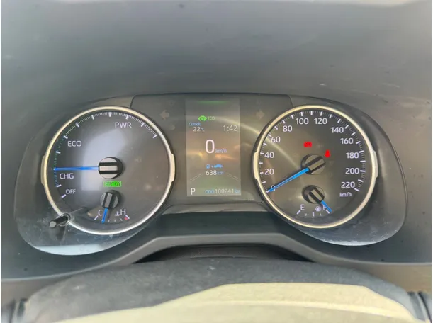 Car image 18