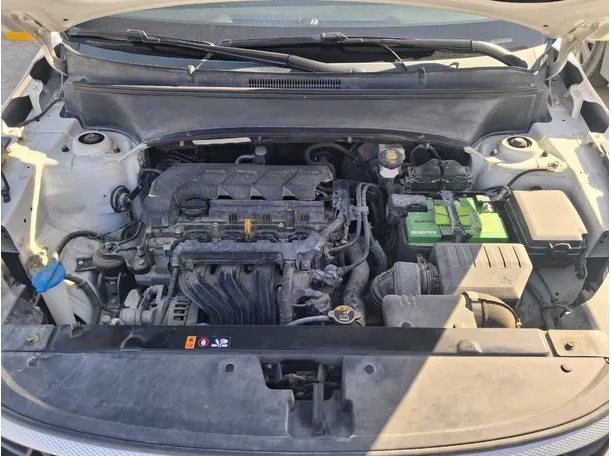 Car image 22