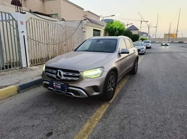 2020 مرسيدس GLC200 في الخبر