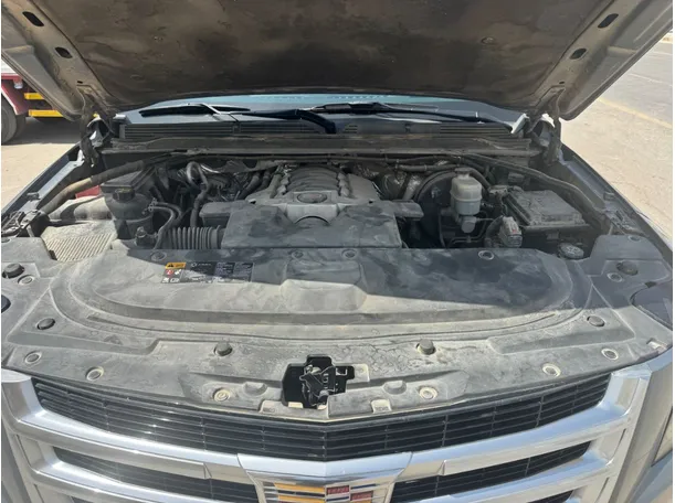Car image 23