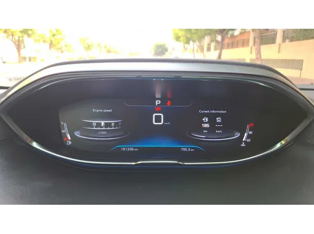 Car image 20