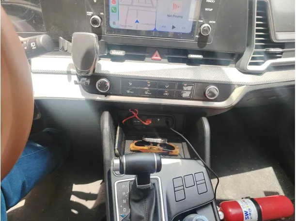 Car image 28