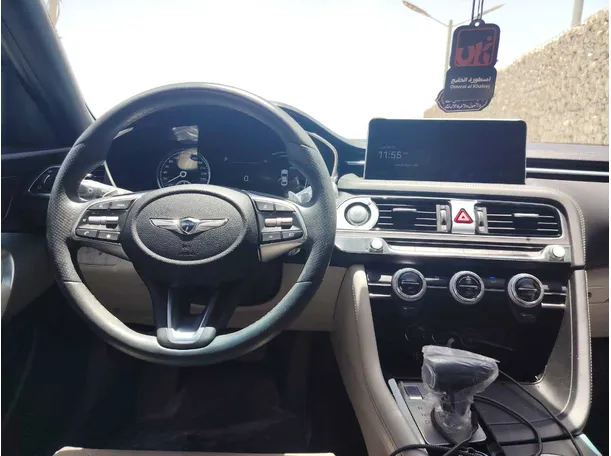 Car image 20