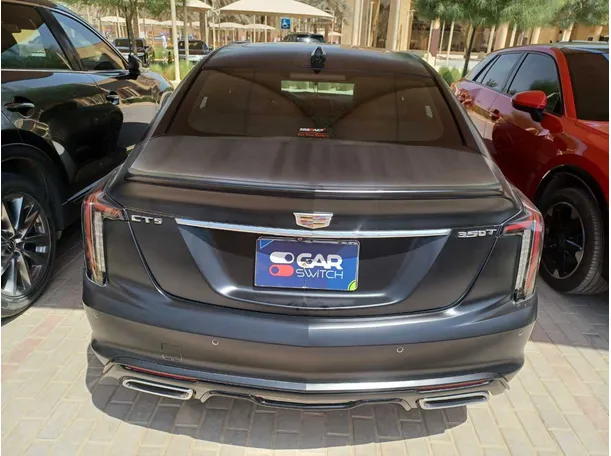 Car image 5