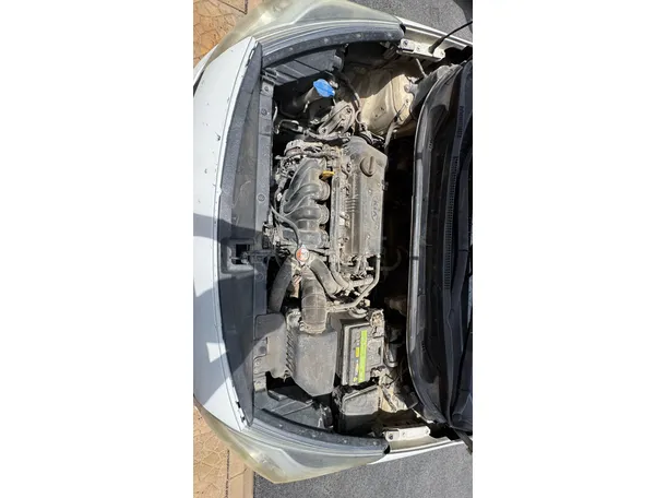 Car image 26