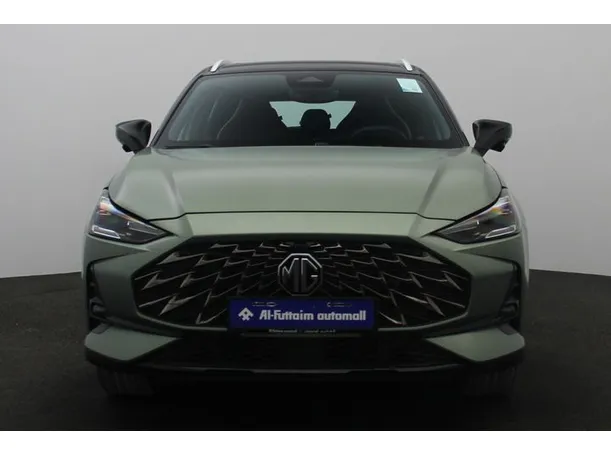 Car image 11
