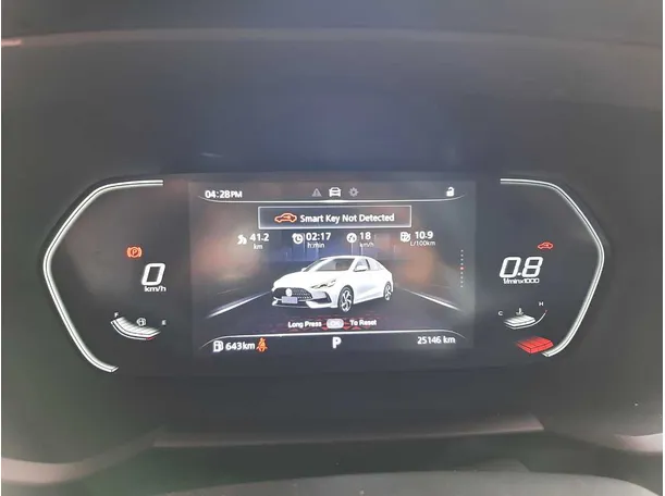 Car image 18