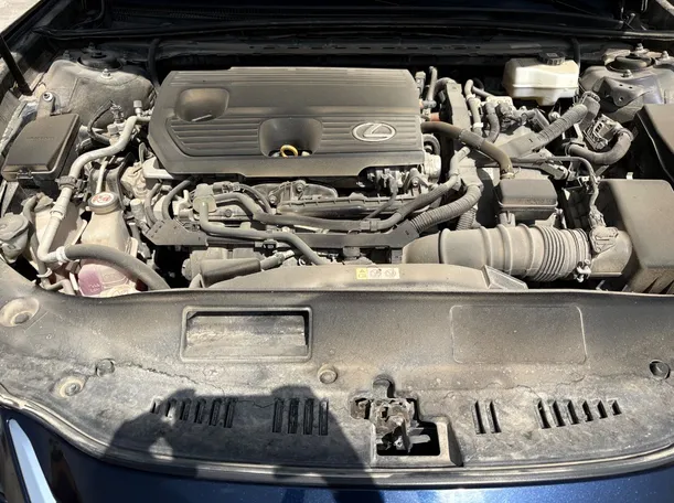 Car image 33