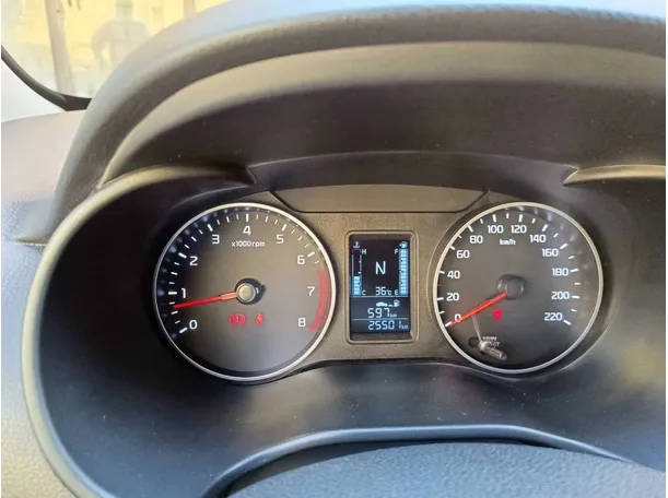 Car image 23