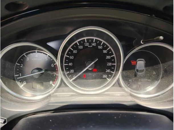 Car image 28