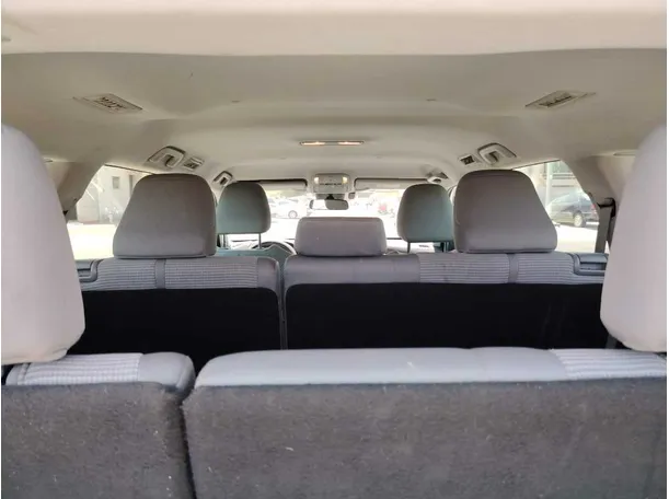 Car image 22