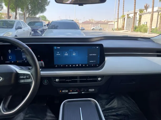 Car image 20