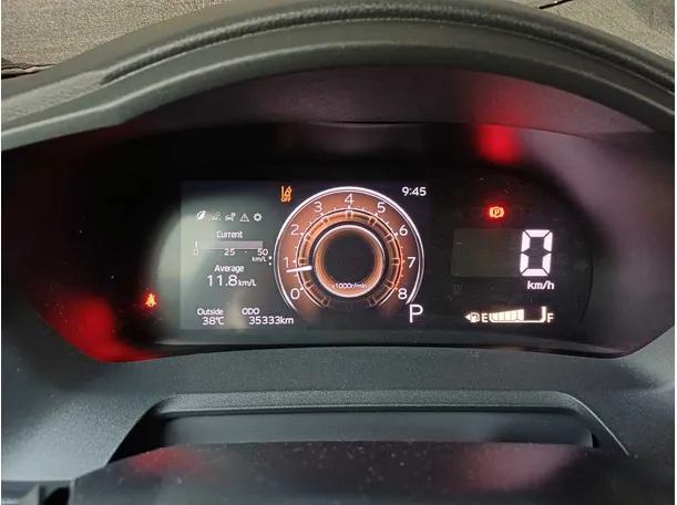 Car image 19