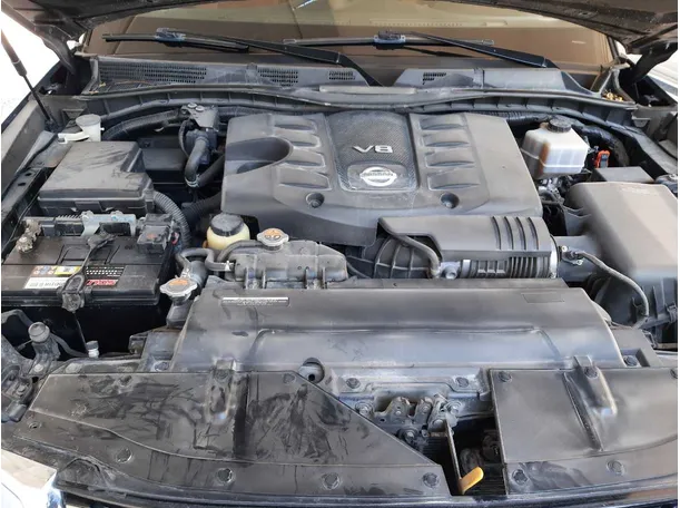 Car image 19