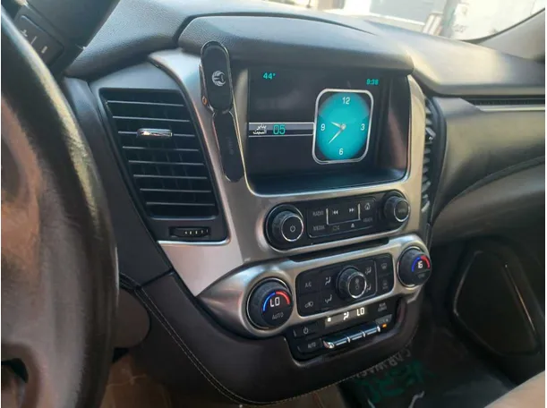 Car image 15