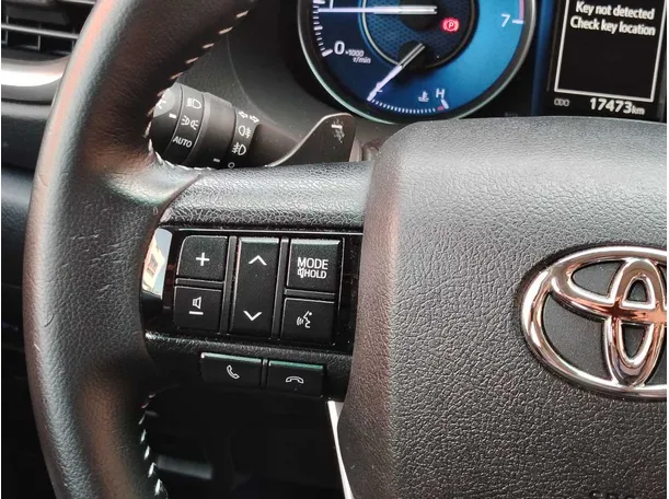 Car image 38