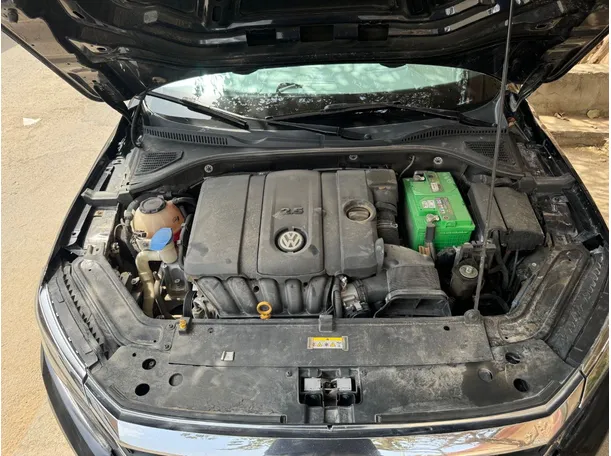 Car image 20