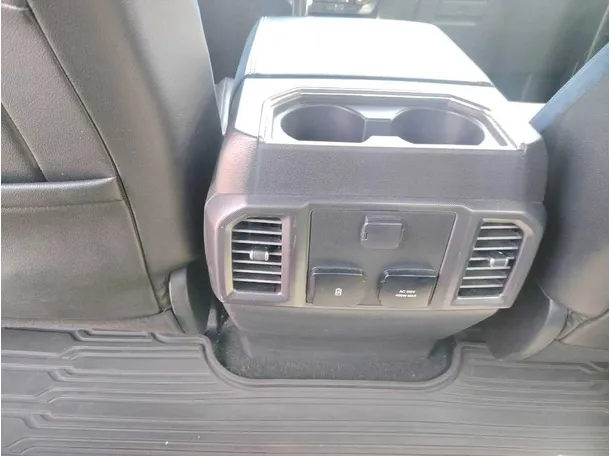 Car image 43