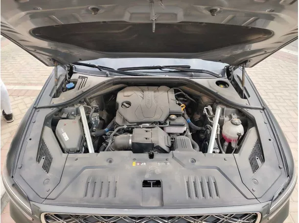Car image 46