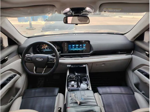 Car image 21
