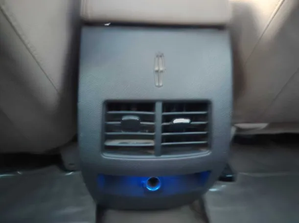 Car image 31
