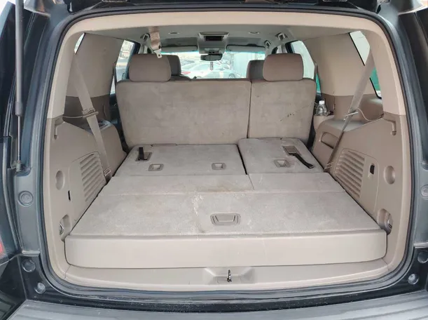 Car image 26