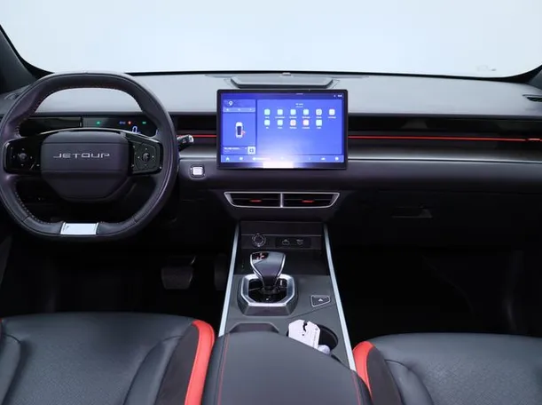 Car image 14